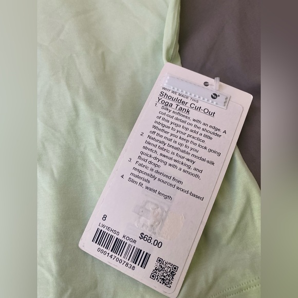 Lululemon shoulder cut-out yoga tank NWT! Various sizes. - Picture 8 of 15